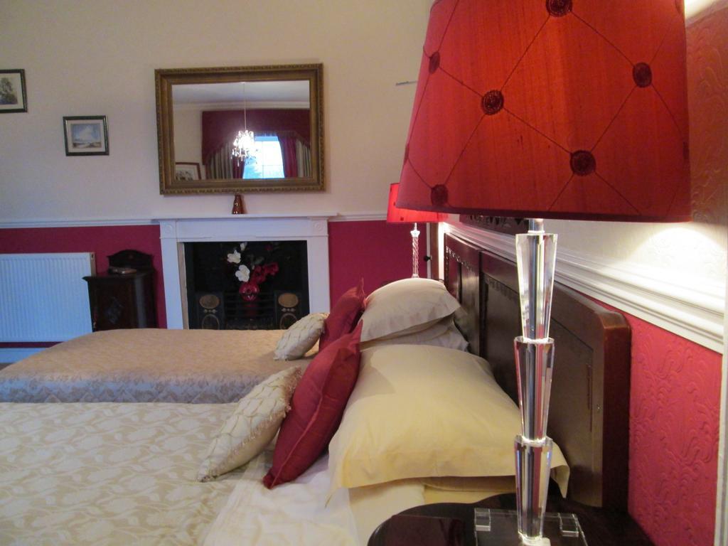 Priskilly Forest Country House Фишгард Стая снимка